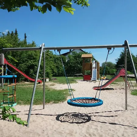 Robinson Crusoe Schwarzkittelpfad 77 * Waldbrunn (Baden-Wurttemberg)